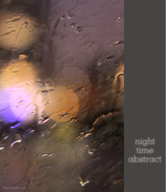London at night – abstract photograph by Sania Pell